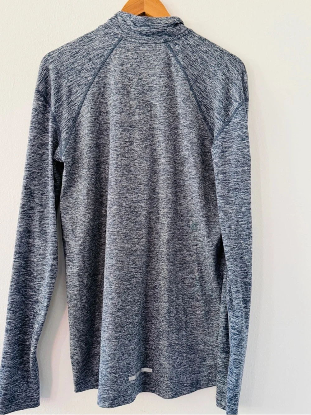 Nike Men’s Blue Stride Running 1/4 Zip Pullover Long Sleeve